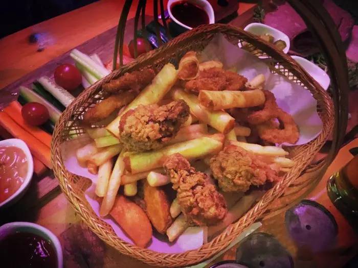 吃货雷达|约会这么吃就对了!狠稳准三步拿下你的TA~(图18) 火腿意面帕尔玛好吃吗_帕尔玛火腿意面_意大利帕尔玛火腿吃法