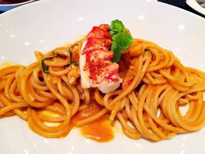 吃货雷达|约会这么吃就对了!狠稳准三步拿下你的TA~(图38) 帕尔玛火腿意面_意大利帕尔玛火腿吃法_火腿意面帕尔玛好吃吗