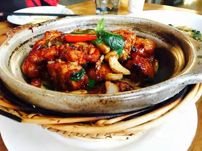 吃货雷达|约会这么吃就对了!狠稳准三步拿下你的TA~(图5) 帕尔玛火腿意面_火腿意面帕尔玛好吃吗_意大利帕尔玛火腿吃法