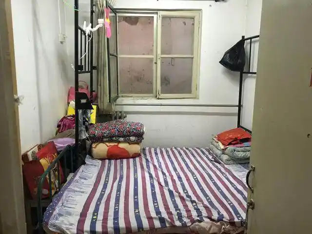 北漂族地下室生活_一部北漂的电影住地下室_北漂住地下室纪录片