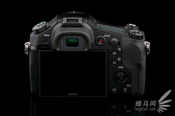 40倍超慢动作新视界 索尼黑卡RX10II评测(图8) 40倍超慢动作新视界 索尼RX10 II相机评测