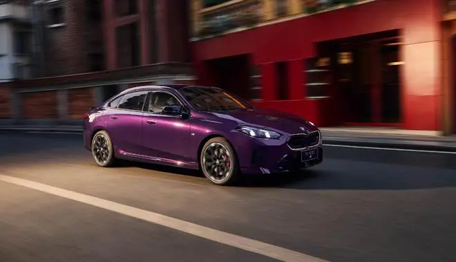 BMW2系四门轿跑车正式上市动感与豪华并存(图1) 大众四门四座是什么车_大众四门跑车_大众一门四座什么车