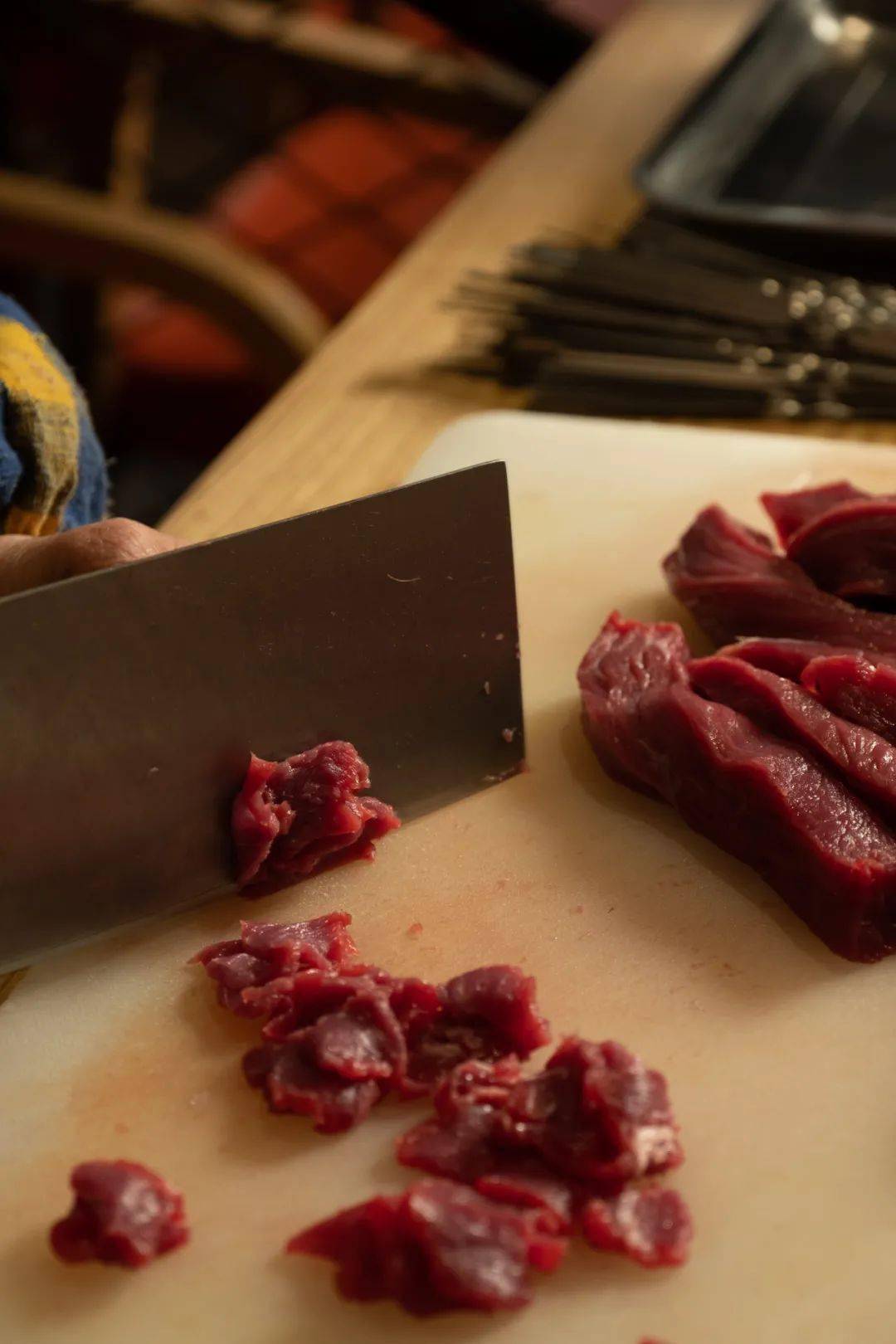 东北烧烤谁是第一?鹤岗小串有话要说!(图10) 美食宵夜文案_段子美食宵夜文案_宵夜美食段子