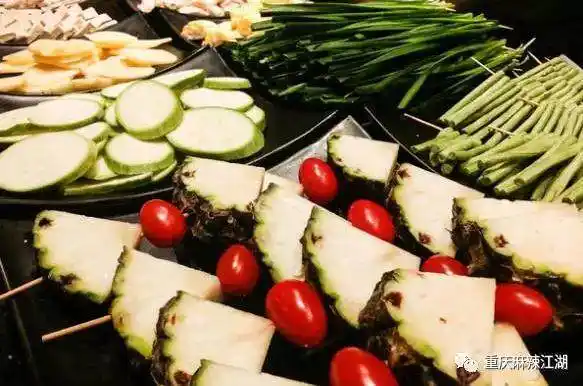 段子美食宵夜怎么写_段子美食宵夜文案_宵夜美食段子