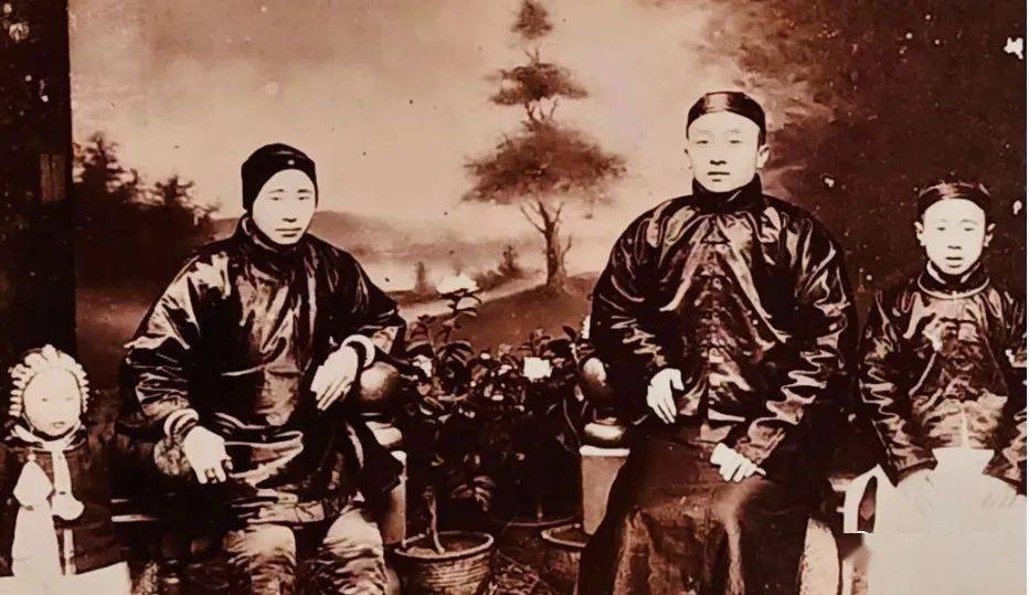 寻根| 49年起义的“黄埔”父亲(图2) 参谋长和副官哪个大_参谋长说车女副官照片_参谋长和副官