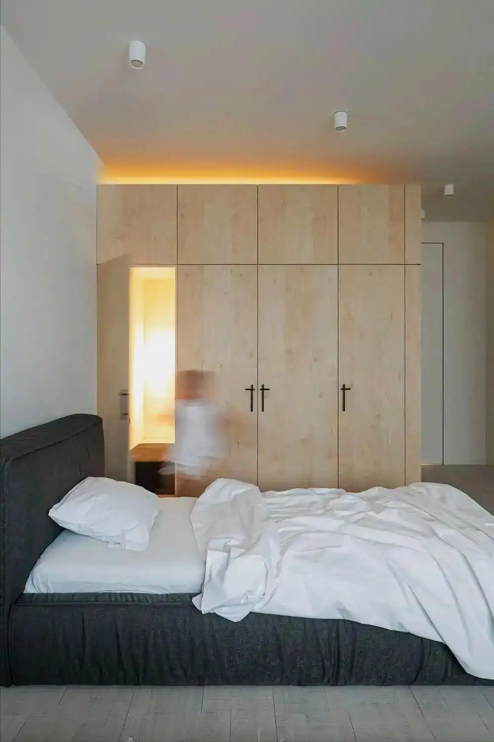 120㎡手枪式户型大揭秘!这样改造衣帽间,太实用了(图11) 手枪式户型楼房_手枪式户型楼房_手枪式户型楼房