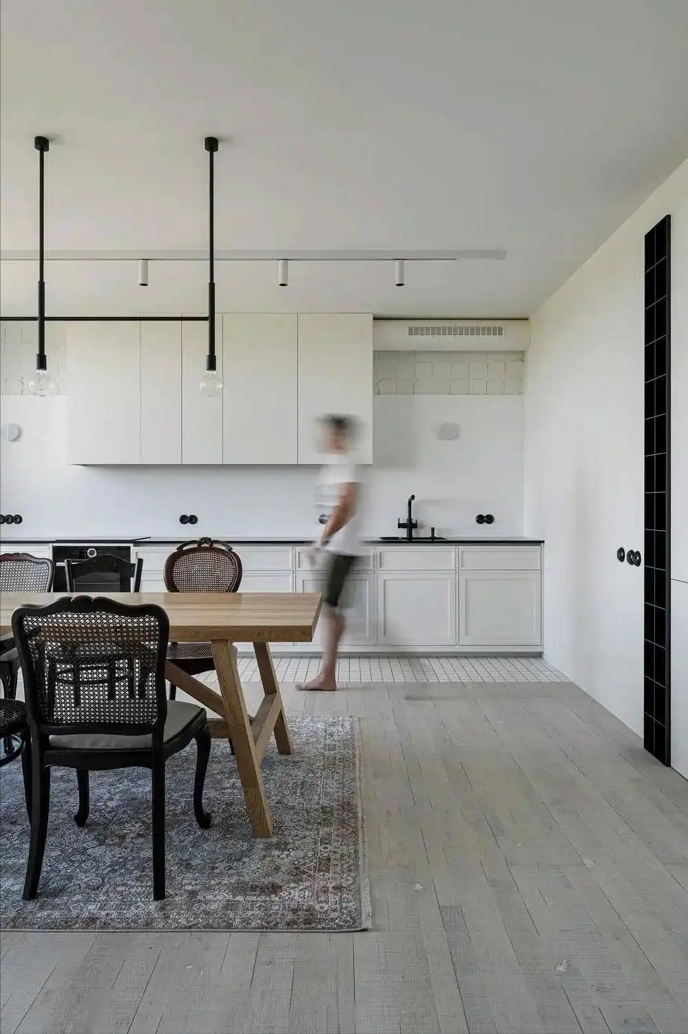 120㎡手枪式户型大揭秘!这样改造衣帽间,太实用了(图5) 手枪式户型楼房_手枪式户型楼房_手枪式户型楼房