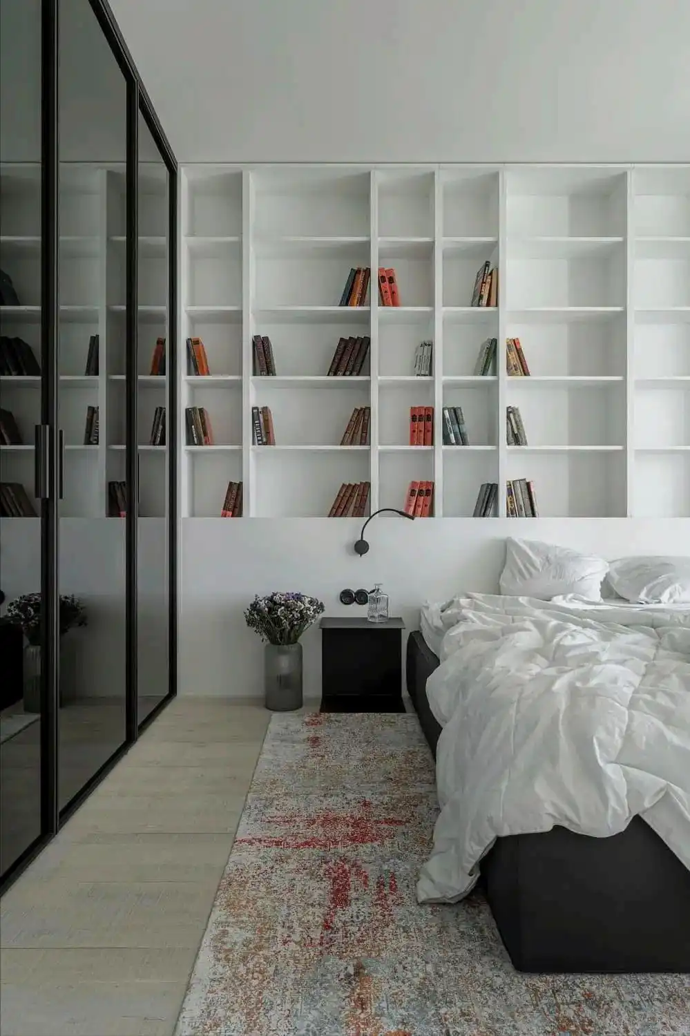 120㎡手枪式户型大揭秘!这样改造衣帽间,太实用了(图6) 手枪式户型楼房_手枪式户型楼房_手枪式户型楼房