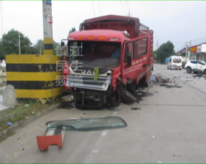 镇江交警发布全市道路交通事故十大典型案例(图3) 镇江交警发布全市道路交通事故十大典型案例4.jpg
