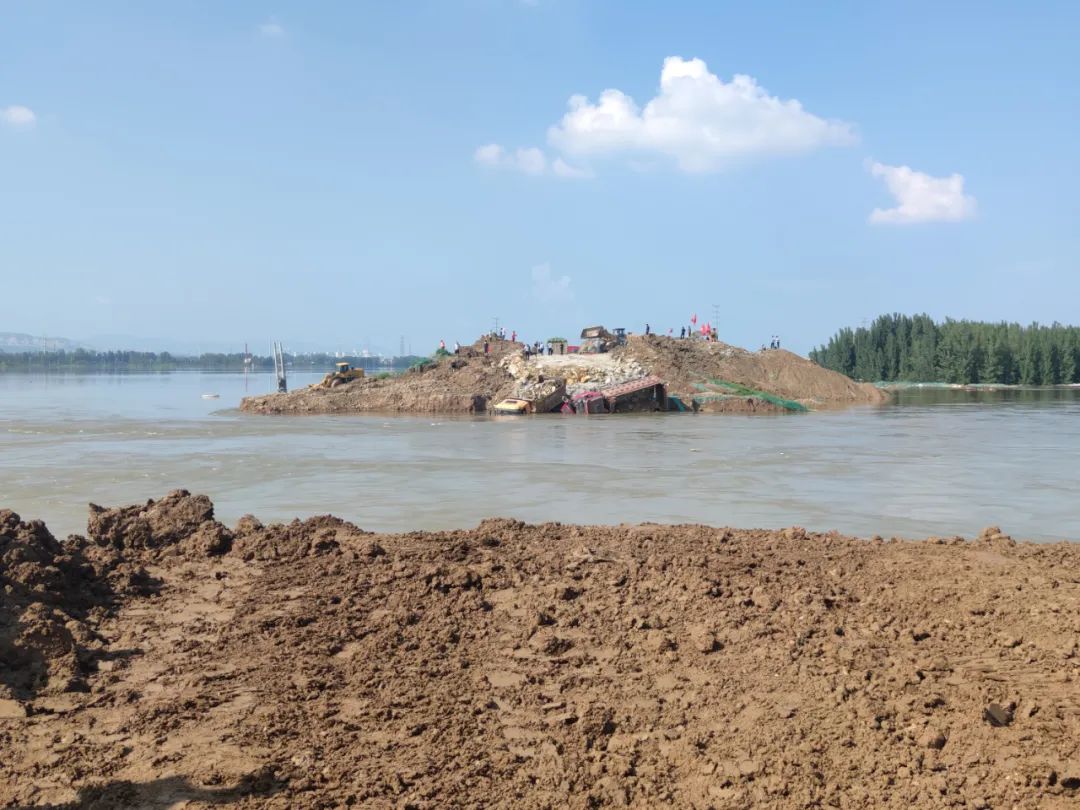 货车新乡二手高栏车市场_新乡二手货车高栏货车_新乡二手小高栏