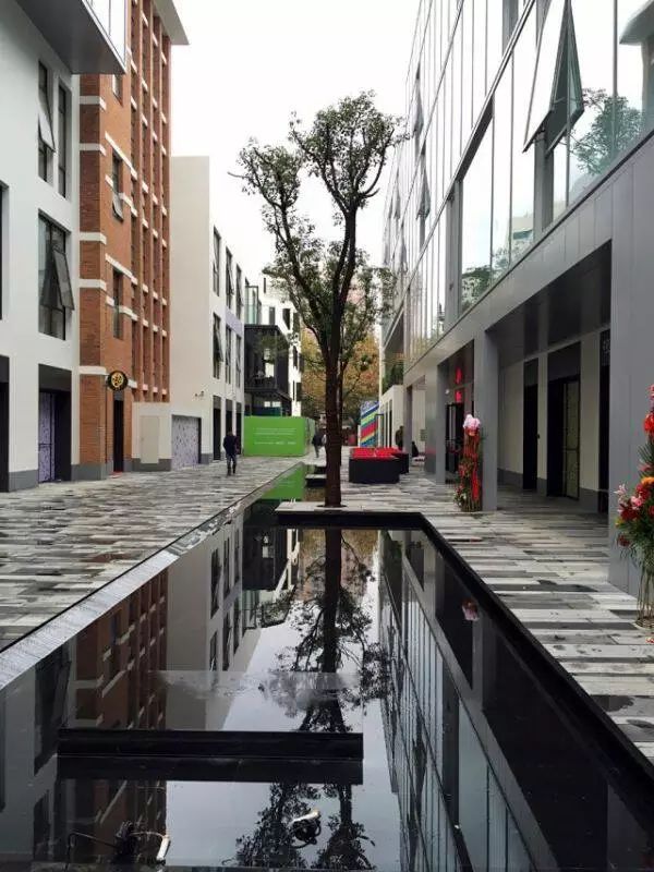 2016,找准方向,一起冲 --- 黑弧数码传媒 2016 全国总经理大会 暨 预算及绩效签署会(图5) 黑弧数码传媒面试_黑弧数码传媒面试_黑弧数码传媒面试