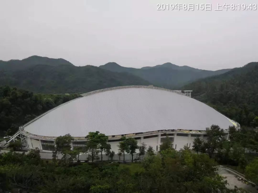 地板翻新木运动板好吗_运动木地板翻新施工_运动木地板翻新