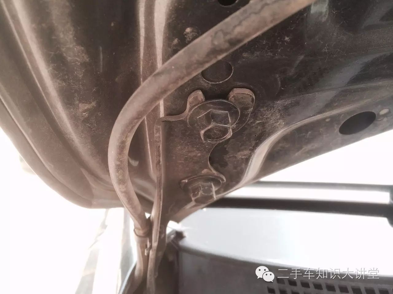 这台车曾经撞过,为什么买家还深爱不已?超级冷门车型马六wagon全面鉴定!(图12) 一体车手开马六怎么样_马六手自一体车怎么开_一体车手开马六多少钱