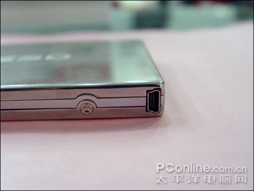 既轻薄又安全!日立原装移动硬盘质保三年(图4) NESO日立原装移动硬盘