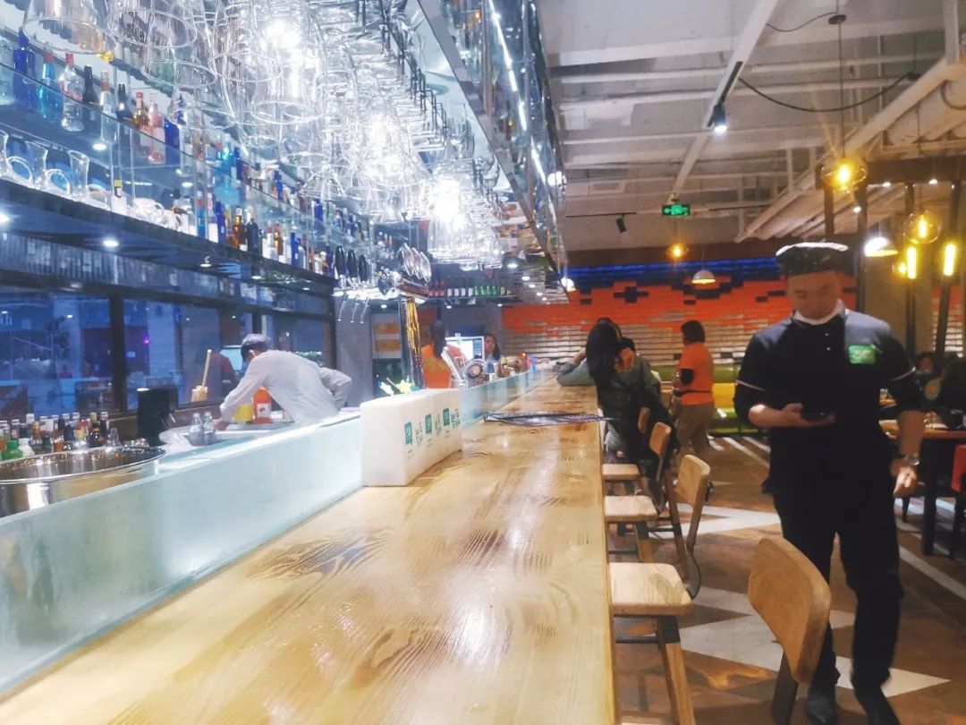 烧烤音乐酒吧名字大全_烧烤酒吧音乐推荐_烧烤音乐酒吧