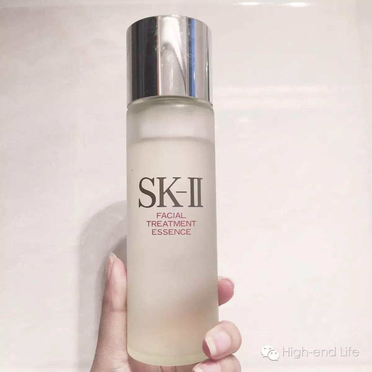 平价彩妆代替贵妇彩妆_SK-II神仙水使用感受_阿玛尼柔亮自然粉底液怎么样