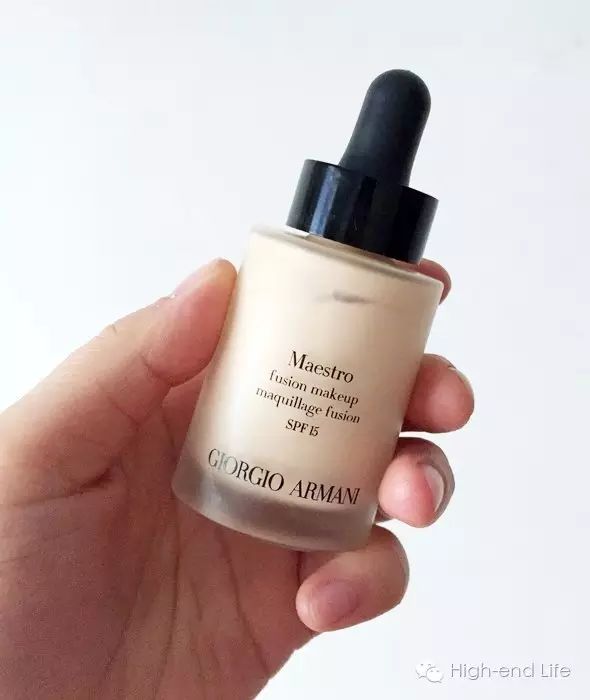 阿玛尼柔亮自然粉底液怎么样_SK-II神仙水使用感受_平价彩妆代替贵妇彩妆