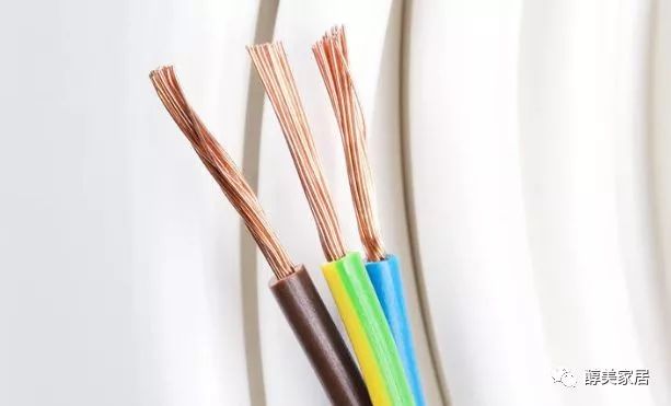 家里插座很多,但总不够用?现在终于懂了(遵义醇美家居整体家装设计)(图11) 家庭装修插座布局_遵义装修设计_新房装修插座数量布局