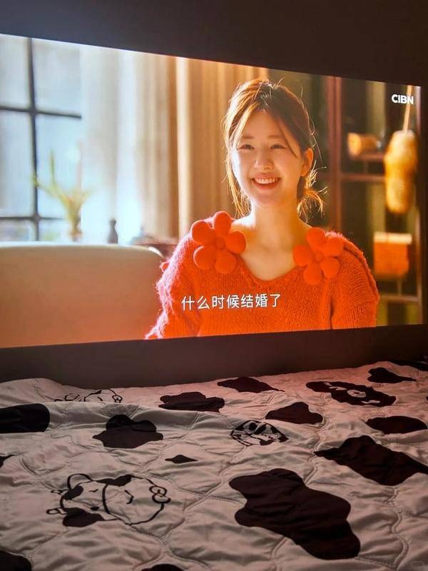 2025中高端投影仪推荐_4K高清投影仪选购指南_投影仪更换灯泡后亮度