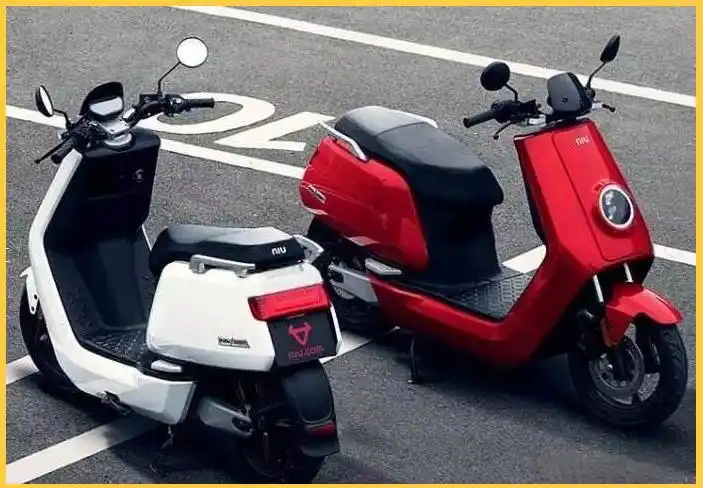 现代可拆卸电池电动车,轻松解决高层充电问题(图6) 可拆卸电池电动车_速珂SOCO TC_舜意锂电车电池拆卸