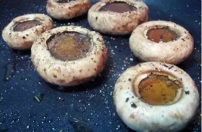 原汁原味蘑菇烹饪方法_各种素菜做法_油焖冬笋家常做法