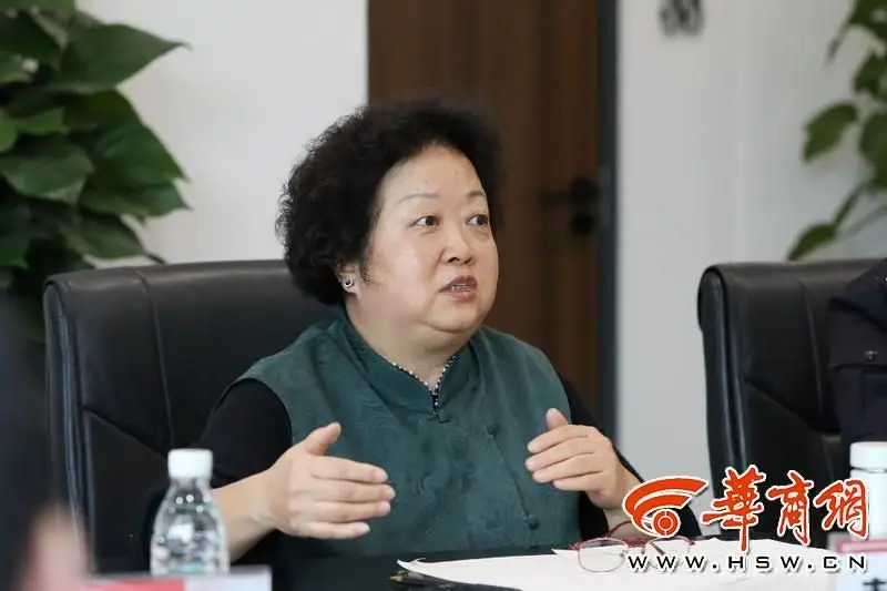 如何让等车变容易?今年西安拟推行公交地铁换乘优惠政策(图5) 西安公交发展研讨会_公交出行效率提升_公交免费换乘 收入