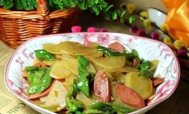 手撕包菜做法_西红柿炒鸡蛋做法_各种素菜做法