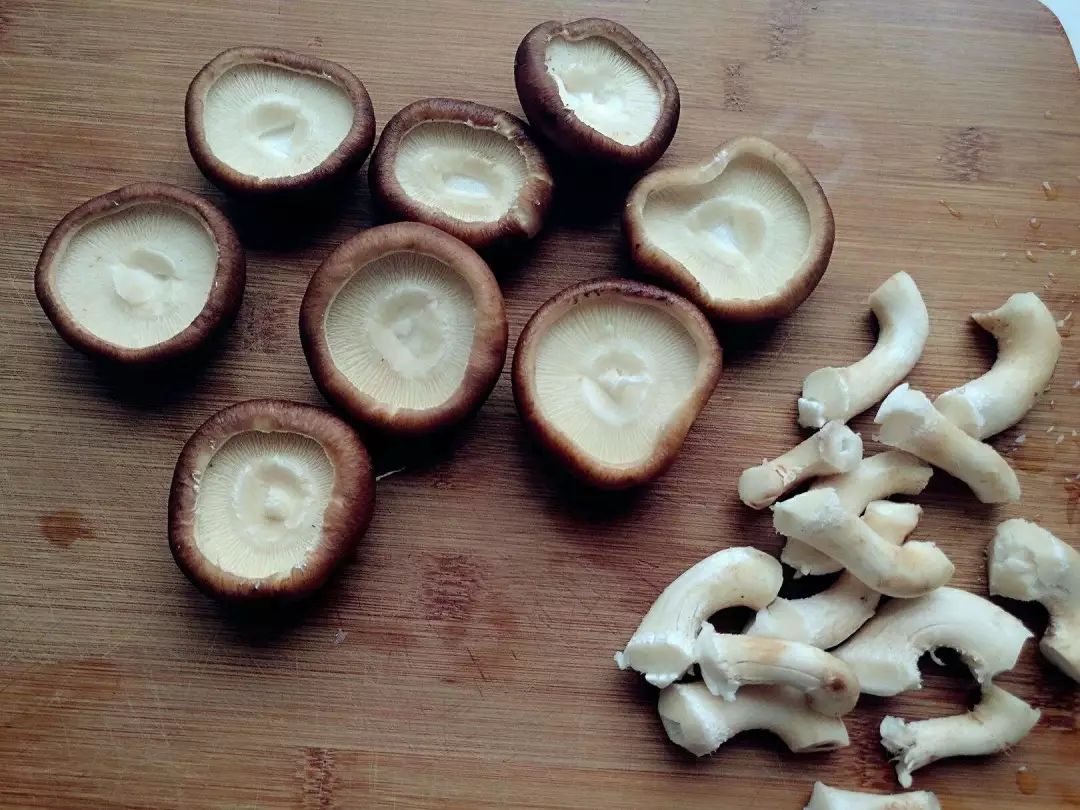 素食谱:六种素高汤的做法,让素菜更香鲜!(图3) 图片