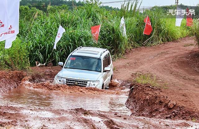 不衰的经典还是无奈的选择,这些“高龄”发动机仍在服役(图3) 6G72发动机 31年服役 老发动机盘点_发动机4a91t先进吗