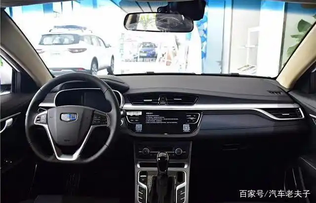 全新吉利帝豪,车长近4.7米,轴距近2.7米,搭载1.5L发动机!(图1) 全新吉利帝豪外观设计_吉利帝豪轿车销量_吉利帝豪车身铁皮厚度