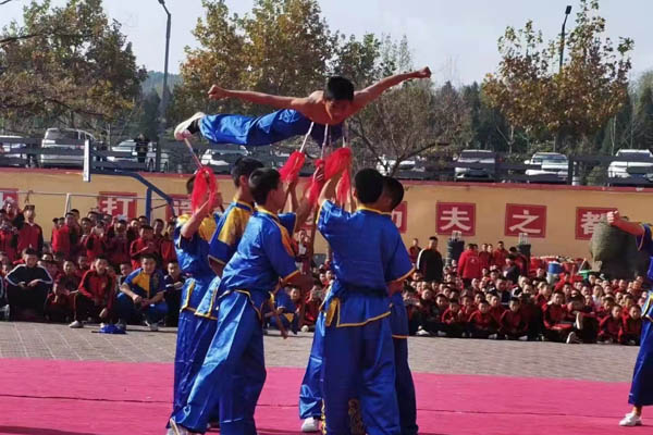 河南嵩山少林寺招生条件_嵩山少林寺2025学费_河南少林寺武术学院哪家最好