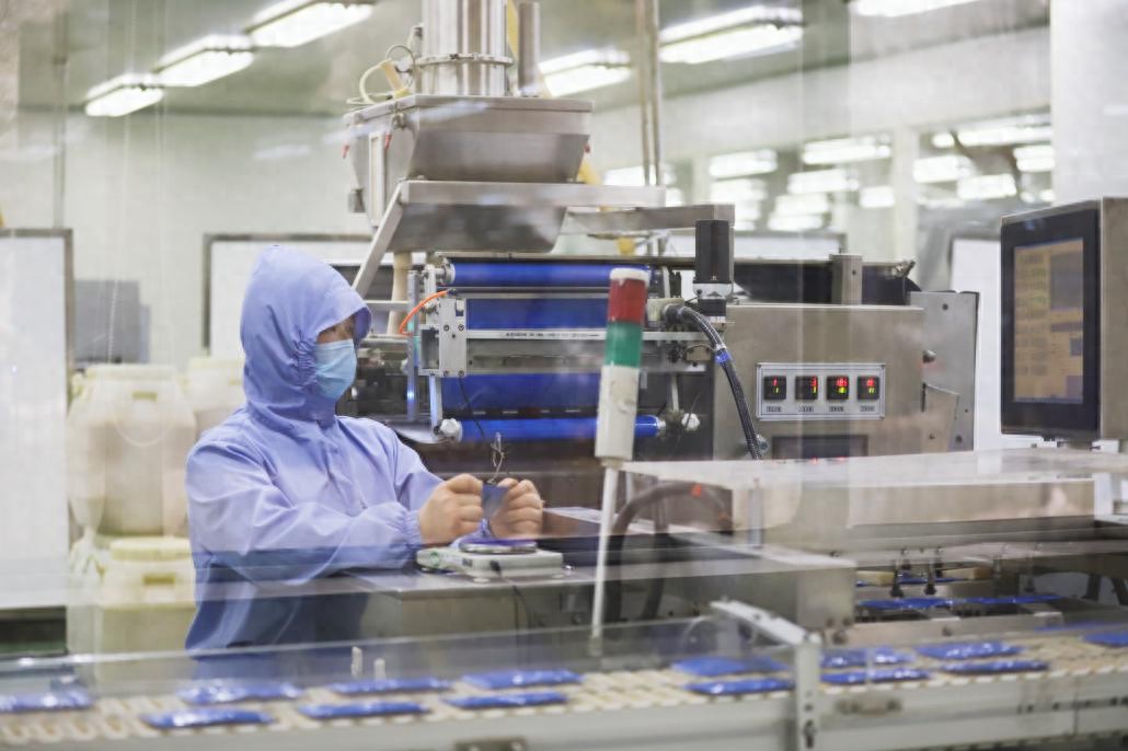 同仁堂科技公司:全面提升“大品种”产能(图1) 同仁堂科技公司大品种产能提升_同仁堂科技公司生产体系优化_同仁堂科技公司