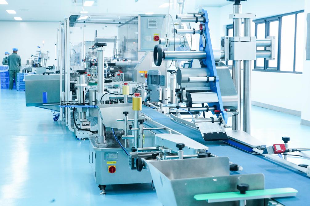 同仁堂科技公司:全面提升“大品种”产能(图2) 同仁堂科技公司大品种产能提升_同仁堂科技公司生产体系优化_同仁堂科技公司