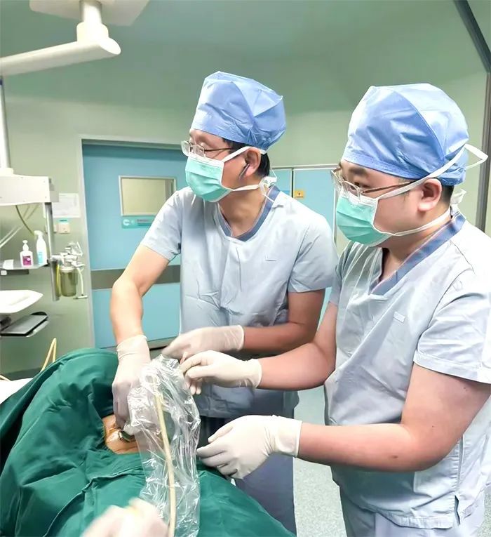 广州复大肿瘤医院 氩氦刀 费用_冷冻治疗 肿瘤治疗技术_广州复大肿瘤医院 冷冻治疗 肿瘤患者福音