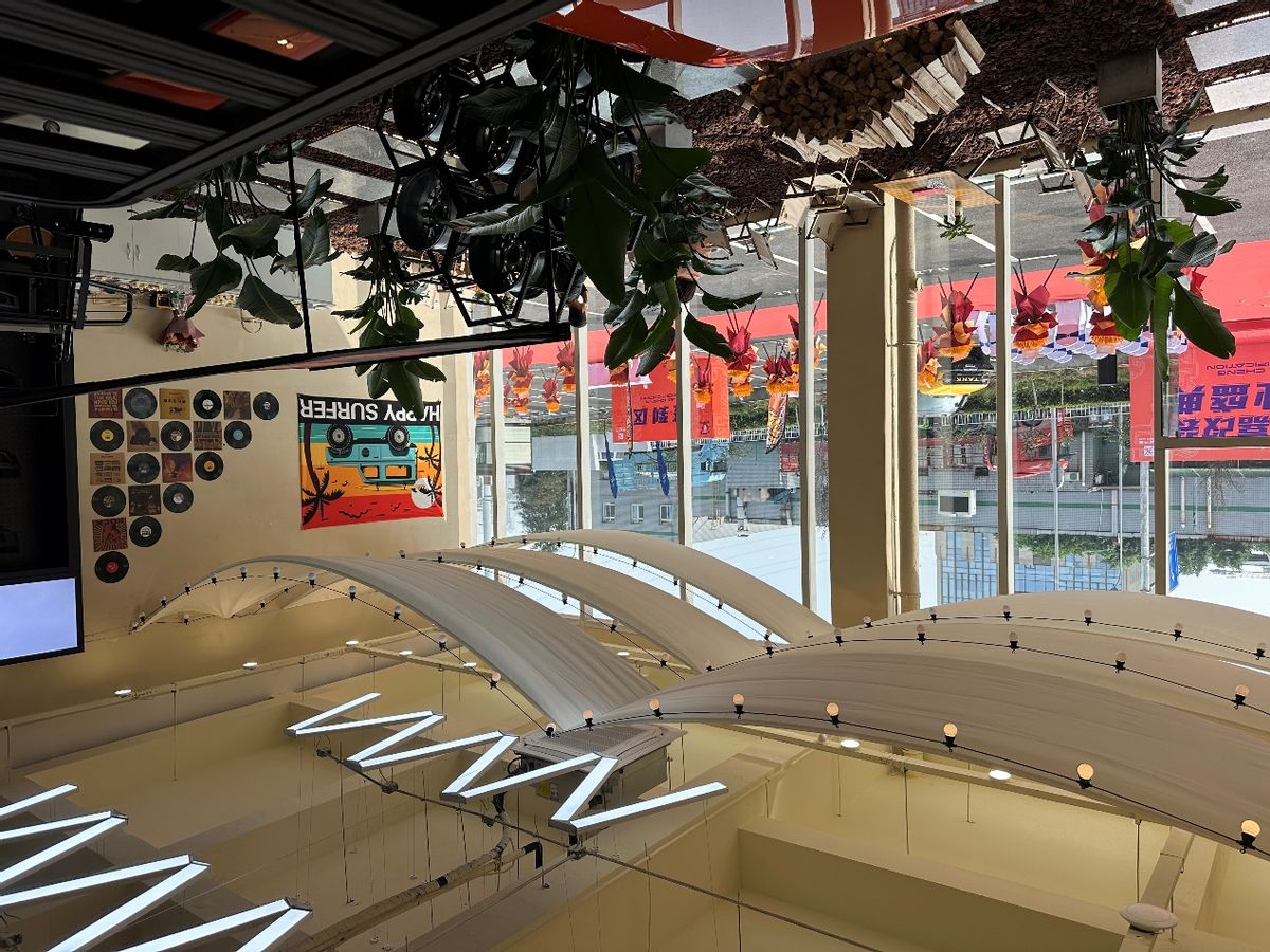 玩车改车就要个性定制,嘉诚越野改装中心重庆开业(图3) 越野嘉改装中心开业_车辆改装店_重庆越野车改装中心