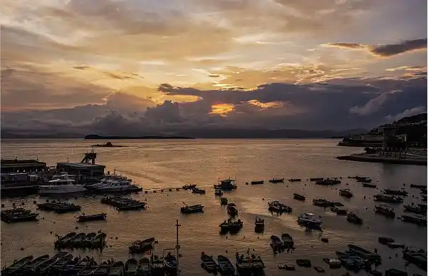 舟山休渔期没有海鲜吃_ 伏季休渔期海鲜供应 _