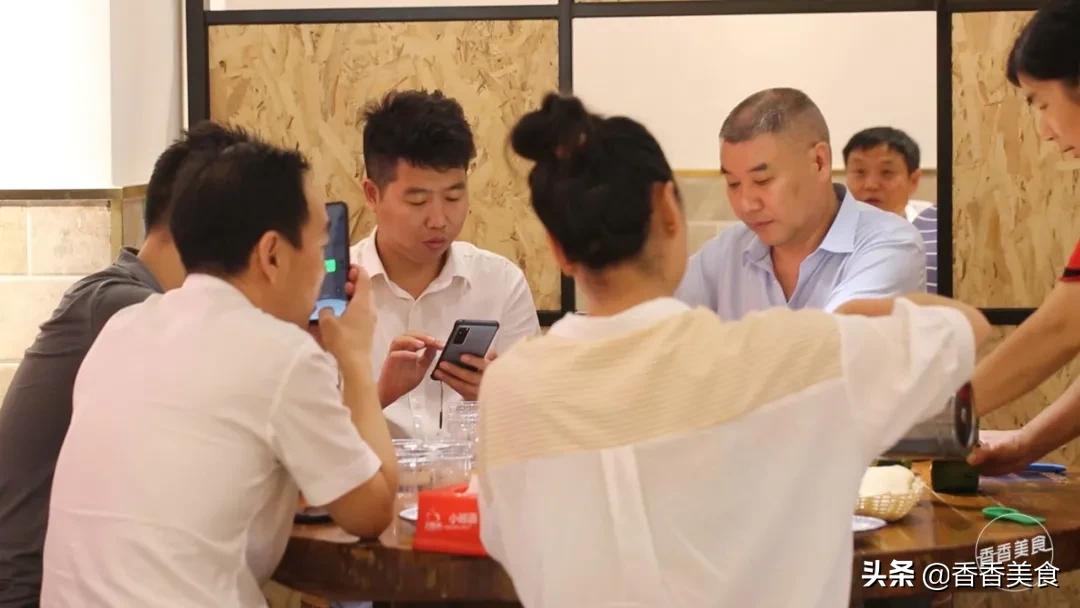 郑州扣碗川菜馆_团圆饭馆子推荐_做小碗菜叫什么店名好