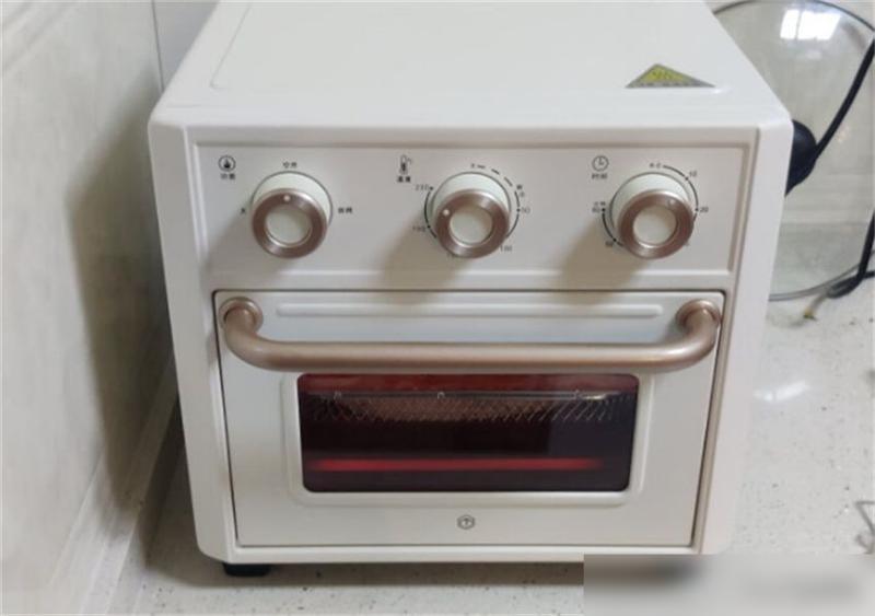 垃圾处理器厨房必备_空气炸烤箱家庭使用体验_面包机美食料理
