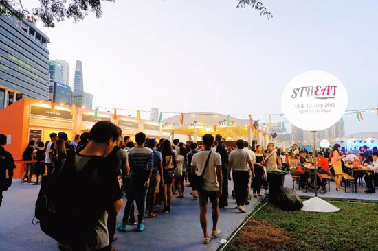 新加坡小贩中心米其林美食_新加坡乌节路美食排名_新加坡美食节攻略