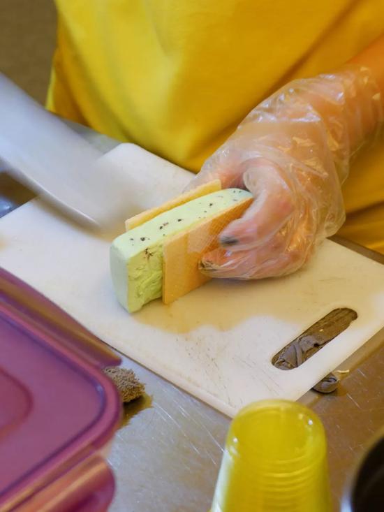 新加坡小贩中心米其林美食_新加坡美食节攻略_新加坡乌节路美食排名