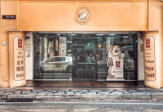 新加坡美食节攻略_新加坡乌节路美食排名_新加坡小贩中心米其林美食