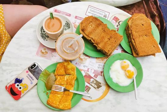 新加坡乌节路美食排名_新加坡小贩中心米其林美食_新加坡美食节攻略