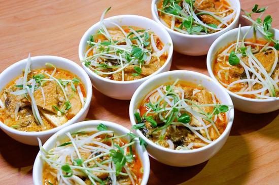 新加坡小贩中心米其林美食_新加坡乌节路美食排名_新加坡美食节攻略