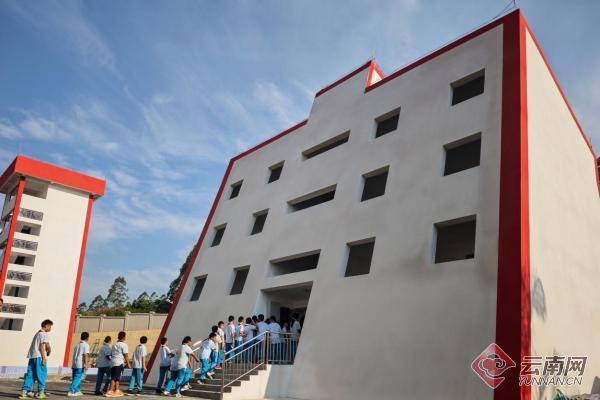 普洱市防灾减灾课_云南地震斜楼逃生训练_小学生地震逃生知识