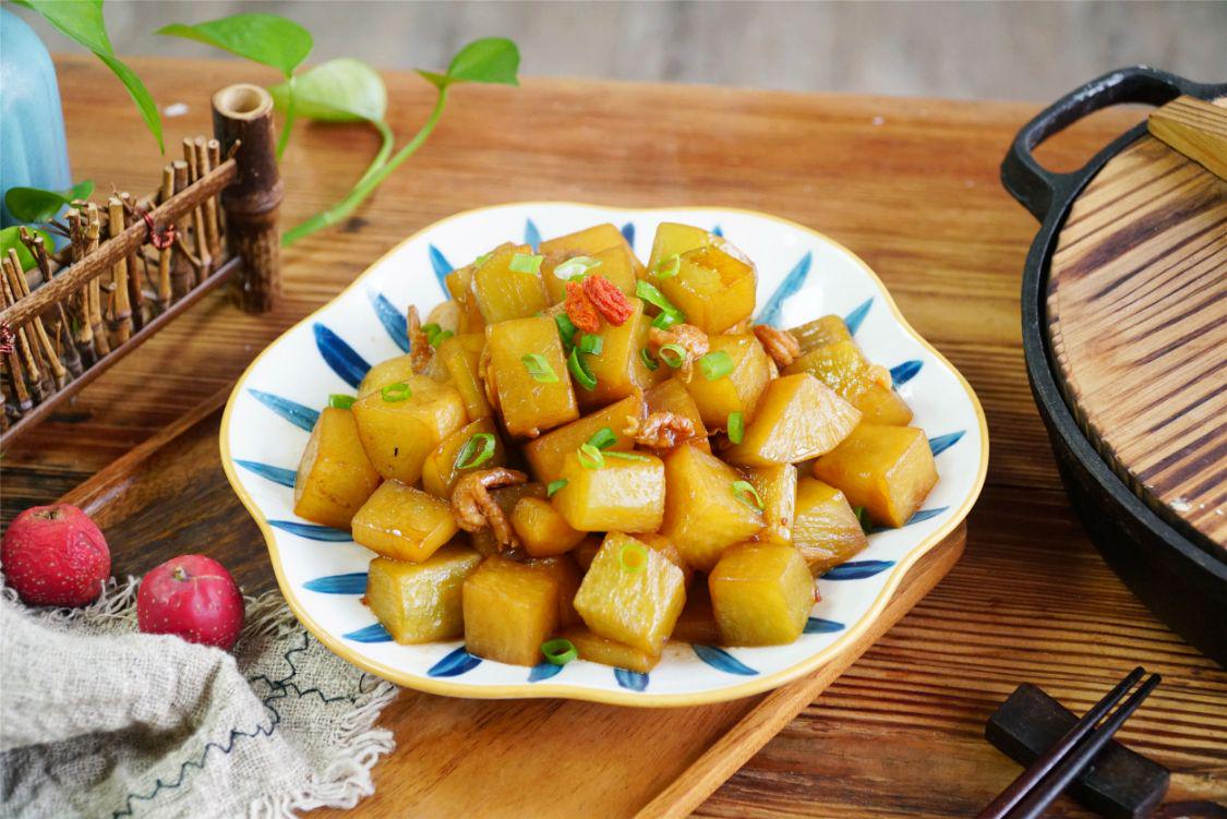 冬天,需要囤的“6大蔬菜”排行,萝卜排第2,家里有菜心中不慌(图5) 北方冬天囤菜蔬菜排行_素菜炖菜大全_冬季耐储存蔬菜推荐