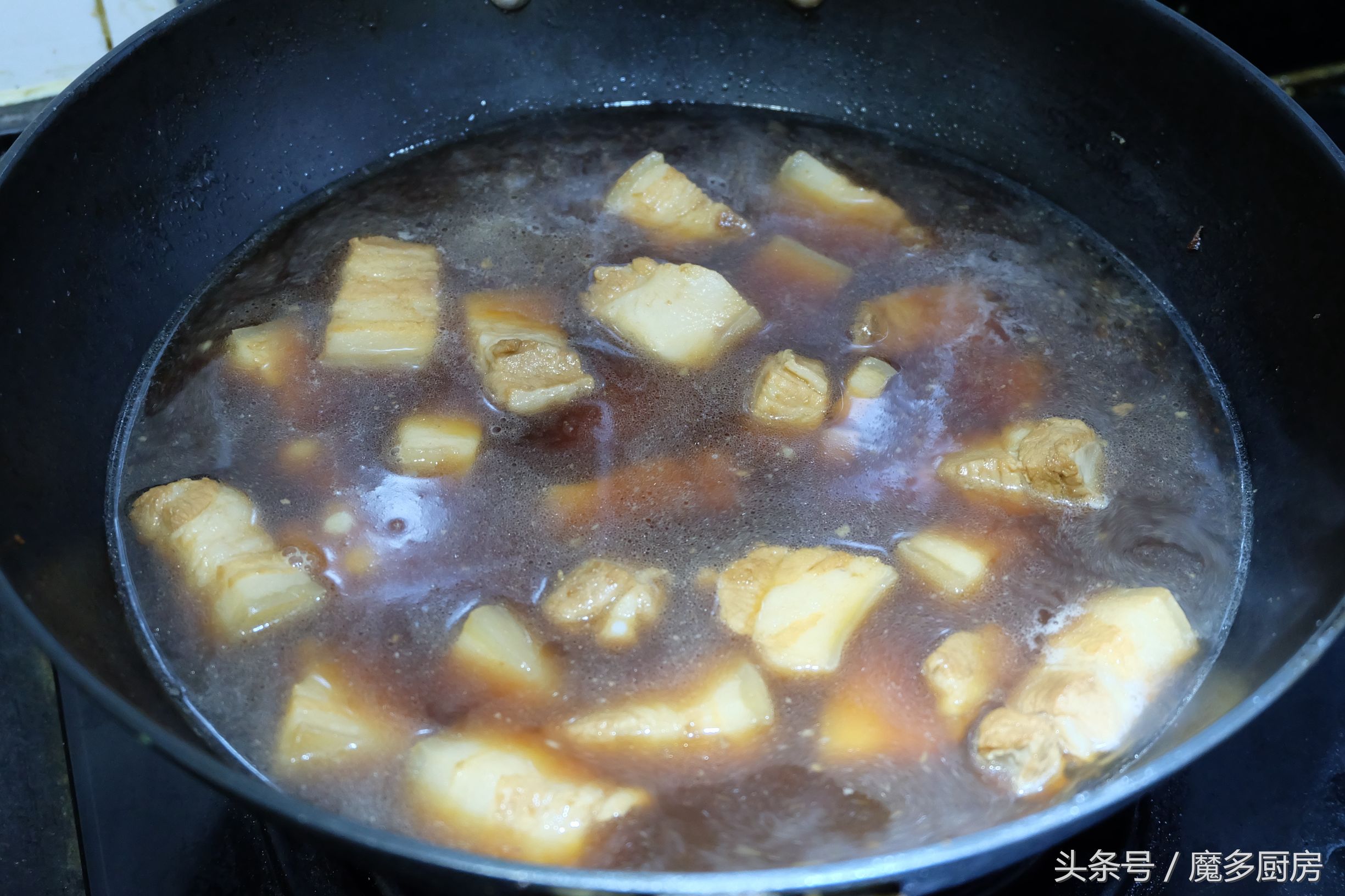 这两种食材搭配在一起,就是一锅总也吃不腻的炖菜!做法很简单!(图6) 五花肉炖海带_海带炖肉食谱_素菜炖菜大全