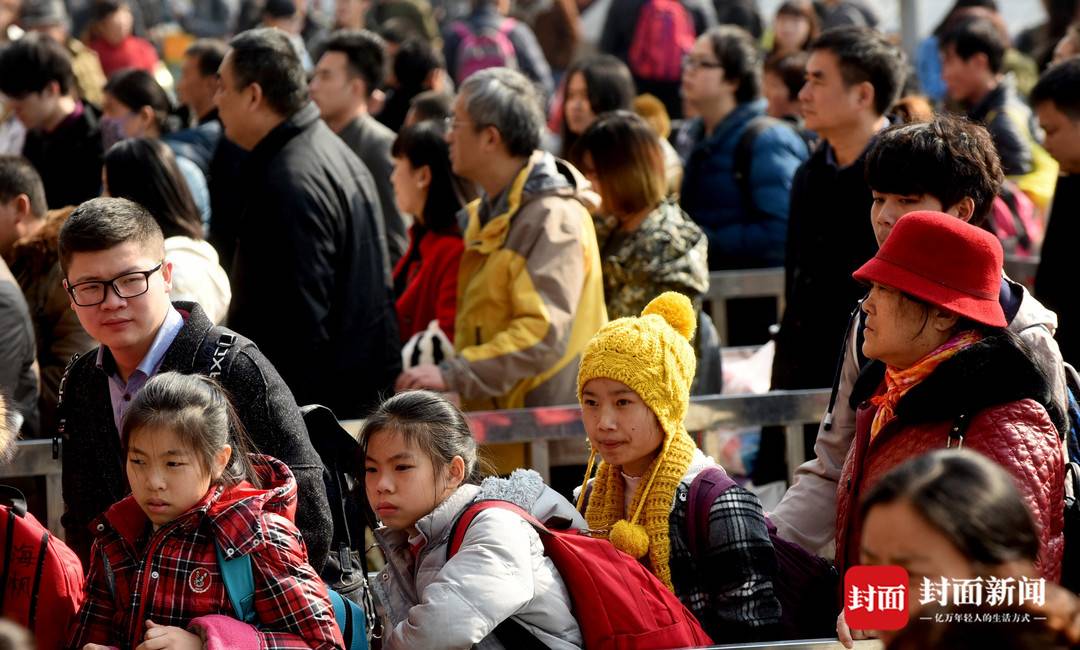 我镜头里的火车北站:一场跨越28年的流动记忆丨再见 成都站(图13) 成都站改扩建时间_成都火车北站 成都站_成都火车北站历史变迁