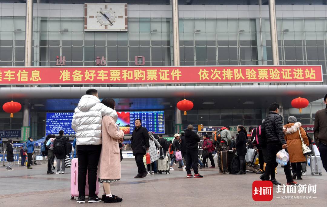 我镜头里的火车北站:一场跨越28年的流动记忆丨再见 成都站(图15) 成都火车北站历史变迁_成都站改扩建时间_成都火车北站 成都站