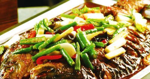 烤鱼的制作方法和配料_大众健康网(图4) 烤鱼的制作方法和配料