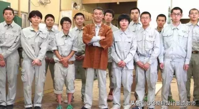 无论男女一律剃寸头!禁止员工恋爱!34人的小作坊,年入11个亿(图4) 秋山木工 学徒制度 匠人精神_装潢木工学徒